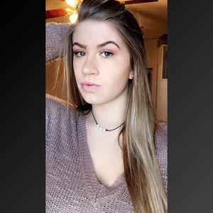 Meet your Posher, Alyssa